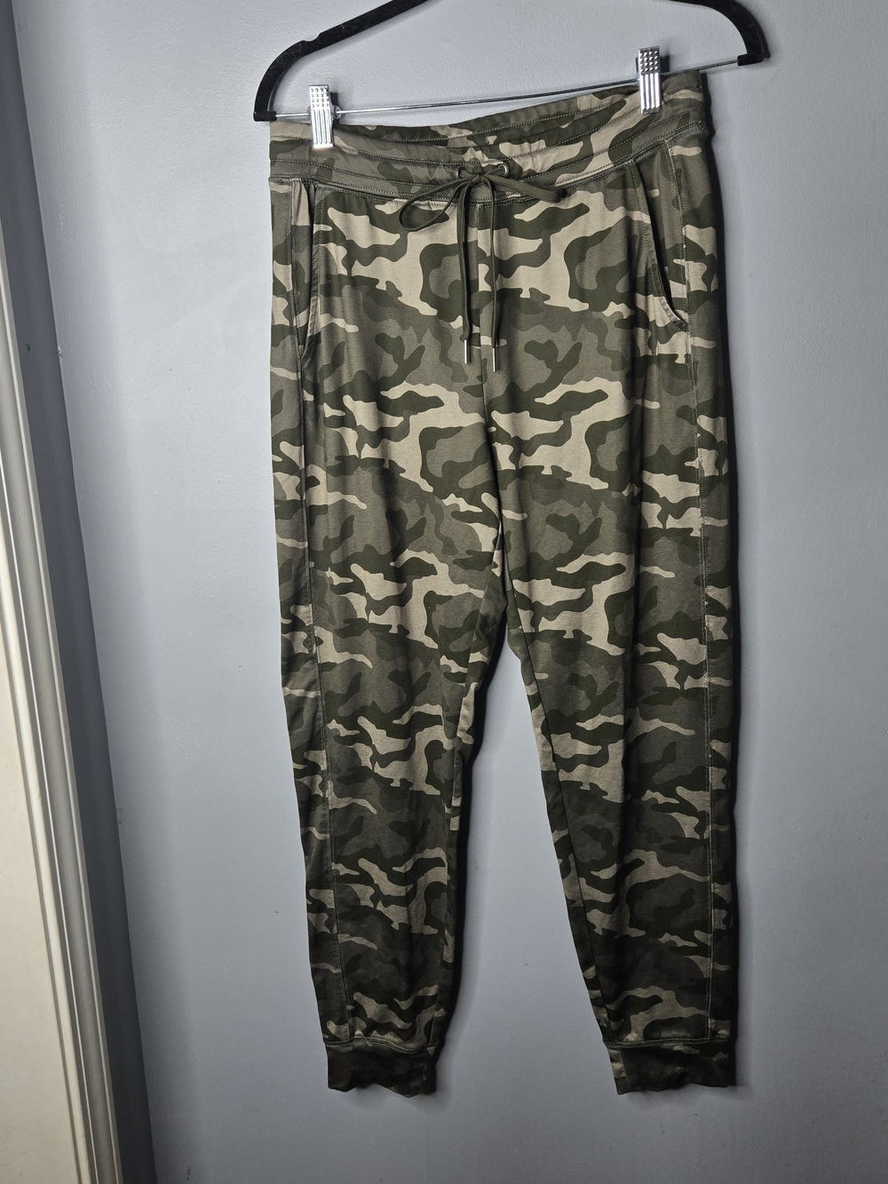American Eagle Camo Jogger Pants Women's Small Drawstring Stretch Pockets